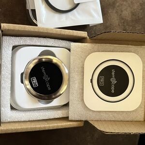 PRO Black Wearable Stethoscope (used) it pairs with airpods